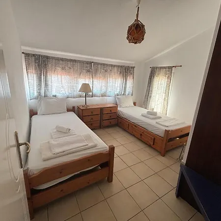 C&c Private & Vista *