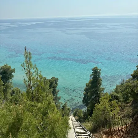 C&c Private & Vista Holiday home Siviri