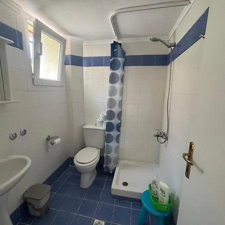 C&c Private & Vista Szíviri