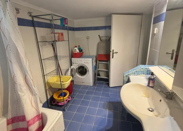 C&c Private & Vista *