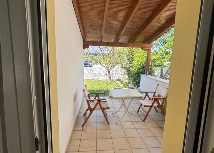 C&c Private & Vista * Siviri