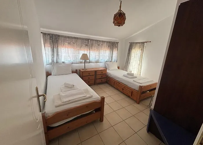 C&c Private & Vista *