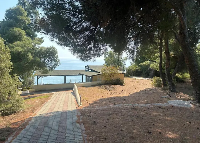 C&c Private & Vista Siviri